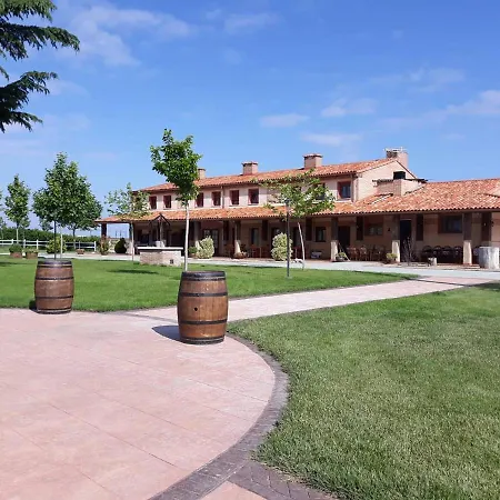 Casa Los Tejares Vakantiehuis Matapozuelos
